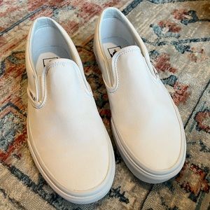 Vans Classic Slip-Ons - True White